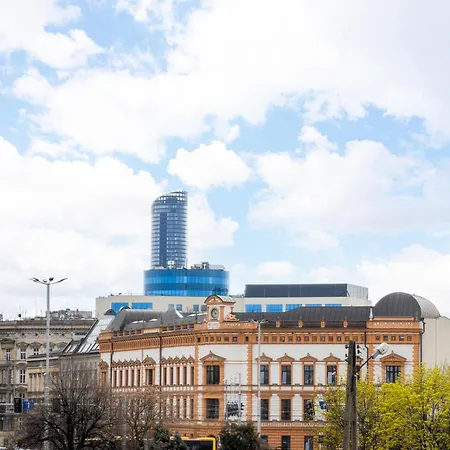 Riverside Harmony Chic By Bookinghost Apartmán